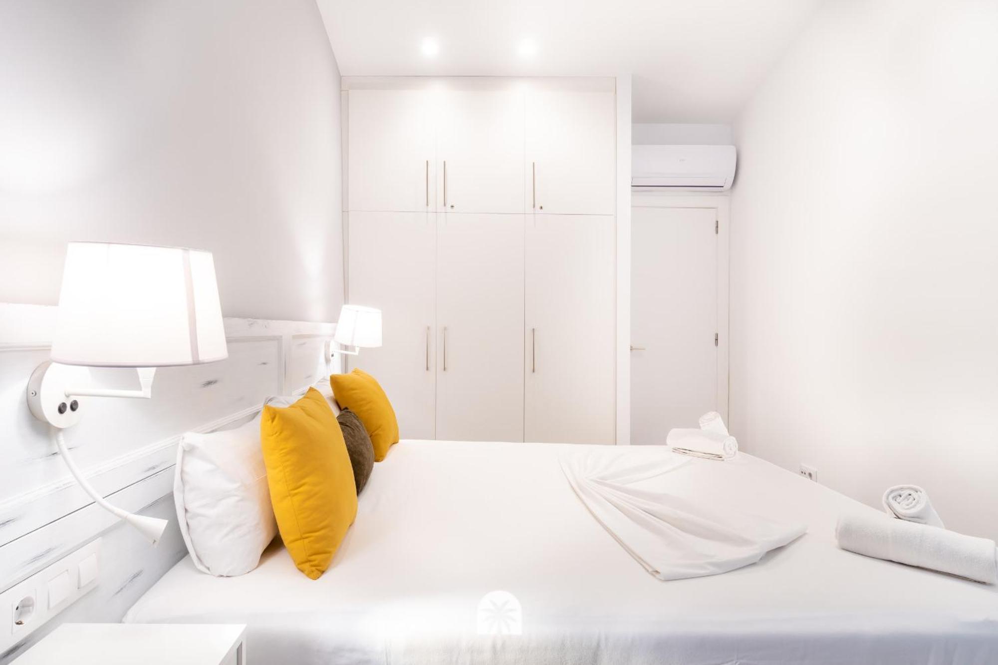 Mediterranean Way - Forum Atico Apartment